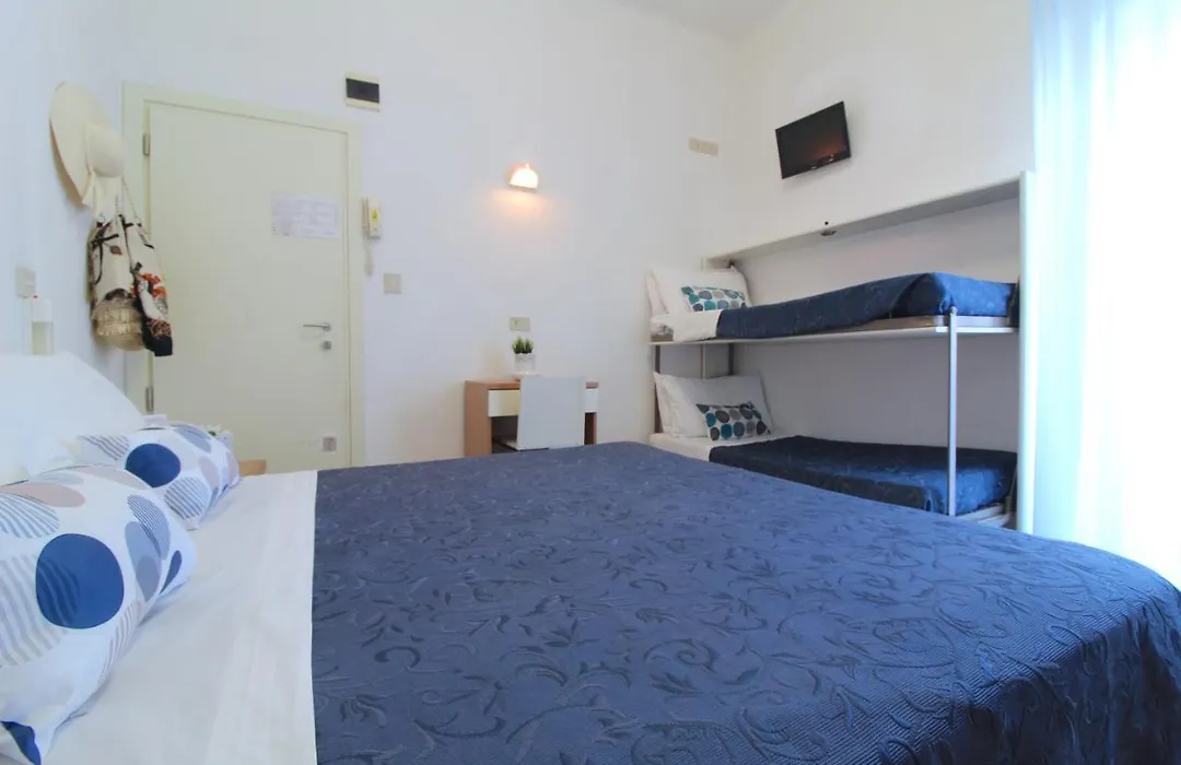 Hotel Kelly-1
